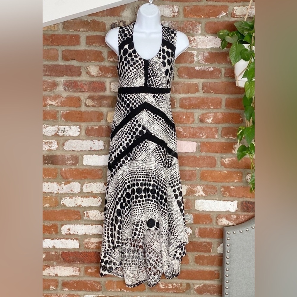 Neiman Marcus Patricia Luca Black and White Dress NWT Size Small